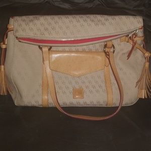 Dooney & Bourke Bag